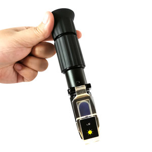 Réfractomètre Brix portable 0-32% pour <span class=keywords><strong>confiture</strong></span> de gelée de lait avec lumière LED - Product Image 6