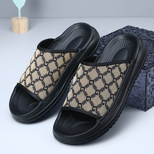 Sandales d'été pour hommes à bout ouvert en EVA, antidérapantes, couleur unie, semelle épaisse, chaussures de plage décontractées, tige en PU, légères et confortables - Product Image 3