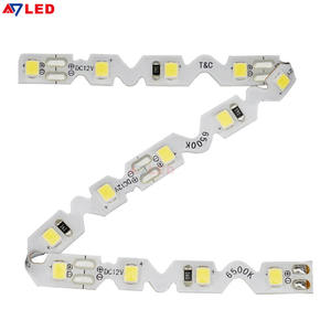 SMD2835 Flexible 72 LED Zig Zag LED DC12V Tira de luz flexible Blanca IP20/IP65 Clasificado con 3 años de garantía CE/ROHS Listed - Product Image 1