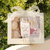 Coffret Cadeau d'Appréciation d'Entreprise Premium avec Serviette Douce, Bougie d'Aromathérapie, Savon Naturel, Thé Earl Grey, Boîte de Fleurs Conservées