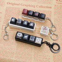 Grosir Pabrik Populer 4 Kunci Keycaps Custom Laser UV Print Desain Personalisasi Keycap Plastik Gantungan Kunci