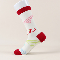 Personnalisez vos propres conceptions Chaussettes Coton Femmes Chaussettes Designer Logo Daily Funny Socks Sox