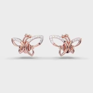 Pendientes Clásicos de Diamantes de Oro de 18k, Elementos Atemporales para Cada Colección de Joyas, Disponibles en Grandes Cantidades - Product Image 3