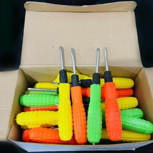 Destornillador doméstico de colores de 3 pulgadas de doble uso, destornillador Phillips y de punta plana, destornillador pequeño, destornillador, un yuan - Product Image 2