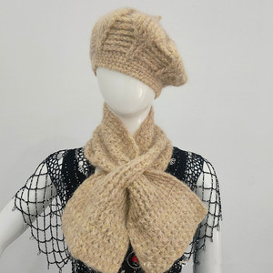 <span class=keywords><strong>Ensemble</strong></span> deux pièces automne-hiver pour <span class=keywords><strong>femme</strong></span> : <span class=keywords><strong>Béret</strong></span> fait main et <span class=keywords><strong>écharpe</strong></span> assortie, style vintage, effet changeant de couleur, pour artiste peintre - Product Image 1
