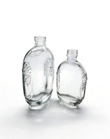Bouteille à spiritueux de luxe la plus vendue en verre plat gaufré avec gravure givrée, capacité personnalisable, bouchon à vis pour whisky, vodka, rhum