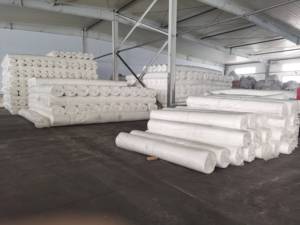 Géotextile non tissé 100 % PET (polyester) vierge, aiguilleté, pour la construction routière, la filtration des décharges, le drainage et la séparation - Product Image 4
