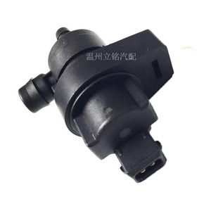 วาล์วคาร์บอนแบบโซลินอยด์สำหรับถังน้ำมันเชื้อเพลิง BMW 13901433603 สำหรับ E39 ปี 1997-2006 - Product Image 1