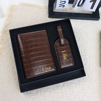 Ensemble de coffret cadeau de luxe avec porte-cartes de voyage, étiquette de bagage et couverture de passeport en cuir PU personnalisé avec logo et motif crocodile