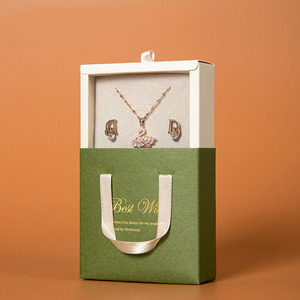 Accept Custom Mini Portable Jewelry Box Paper Cute Jewelry Box with Handle Bow