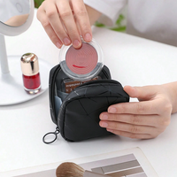 Pochette de maquillage professionnelle personnalisée noire matelassée, mini trousse à cosmétiques bouffante, étui de voyage avec fermeture éclair circulaire