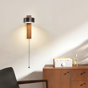 Lampe murale en bois avec interrupteur à cordon 9W, lumière chaude, lampe de lecture rotative pour chevet - Product Image 4