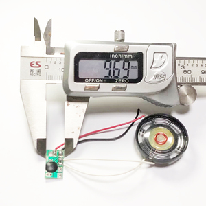 Fabricants XZT développement personnalisé de jouets pour enfants voitures de <span class=keywords><strong>police</strong></span> 110 son feu son discours IC COB conseil PCBA <span class=keywords><strong>circuit</strong></span> bo - Product Image 3