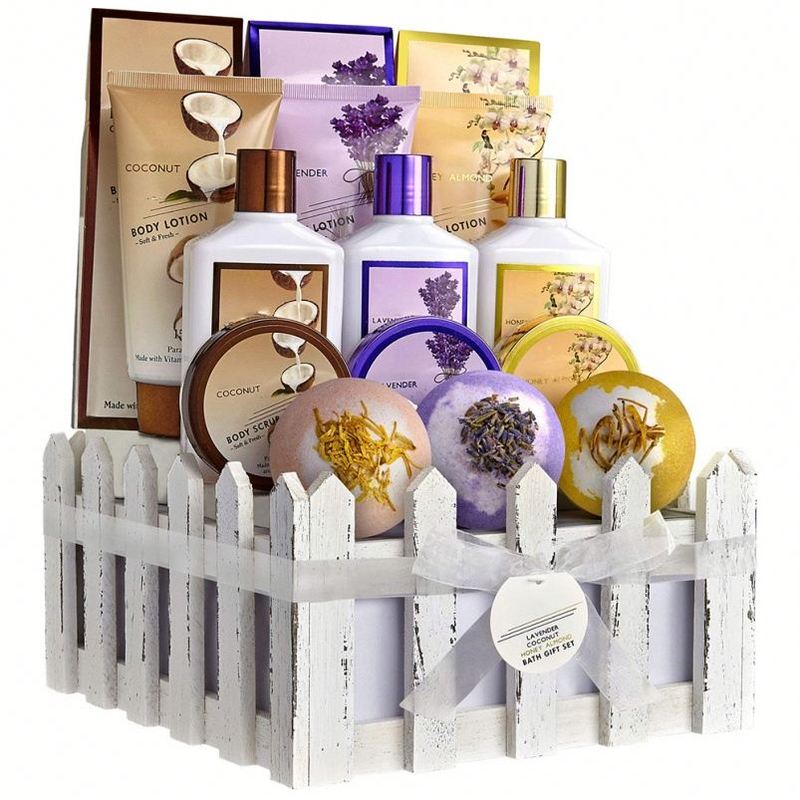 16 Piece Home Spa Gift Baskets