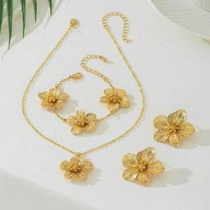 Ensemble de bijoux fleurs Shanghua-Collier pendentif pétale d'or <span class=keywords><strong>Shein</strong></span> best-seller, bracelet, boucles d'oreilles pour <span class=keywords><strong>femme</strong></span> - Product Image 1