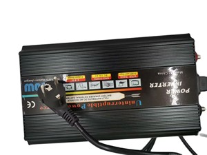 Fuente de Alimentación UPS de Emergencia 2KW 2000W 12V a CA 220V 50Hz Onda Modificada con Función de Carga de Batería de Litio - Product Image 2