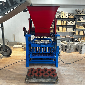 Machine de fabrication de briques multifonctionnelle pour la production de briques de pavage, types de briques 4-35, machine à fabriquer des briques à trémie, machine de formage de blocs de ciment - Product Image 4