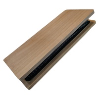 Accessoires pour perruques J-28-12 : Peigne en bois noir style simplicité pour le calque et le rehaussement des cheveux avec SkinPad pour la fabrication de perruques sans nœuds