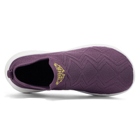 Sneakers tendance respirantes avec empeigne en tricot, semelle intermédiaire en EVA amortissante, design élégant à enfiler, polyvalentes pour toutes les saisons, pour hommes