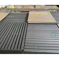 Panneaux acoustiques muraux en lattes de bois HAORAN 600x600, écologiques, absorption acoustique hautement efficace pour chambre d'hôtes