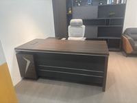 Ensemble de meubles de bureau modernes personnalisables comprenant un panneau de bois extensible Table de bureau Chaise Cabinet pour villa