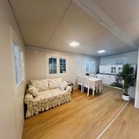 Casa Contenedor Prefabricada de Acero Plegable y Expandible de 30 pies, Personalizable para Exteriores, con 3 Dormitorios, Oficina Portátil, Edificio Hotelero