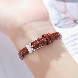 Montre carrée pour femme, style étudiant, rétro, tempérament, niche, montre à quartz en cuir - Product Image 2