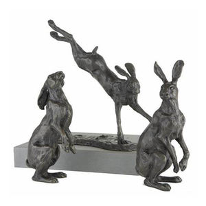 도매 사용자 정의 야외 정원 장식 금속 토끼 예술 공예 청동 거짓말 토끼 조각 금속 동물 조각 판매 - Product Image 3