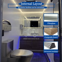 Remorque de toilettes mobiles de luxe avec éclairage d'ambiance LED, 5 postes de toilette portables en acier inoxydable et miroir LED pour mariage