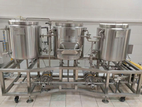 Système de brasserie domestique personnalisé 3 cuves 2BBL 2HL 200L avec pompe moteur SUS 304 et équipement en cuivre rouge