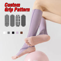 Chaussettes de yoga et de Pilates à cinq doigts antidérapantes de haute qualité pour femmes, conception OEM personnalisée, compression et adhérence