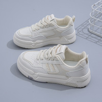 Petites chaussures blanches pour femmes, nouveautés 2024, semelle épaisse, respirantes, en mesh, polyvalentes, décontractées, chaussures de sport, chaussures de course