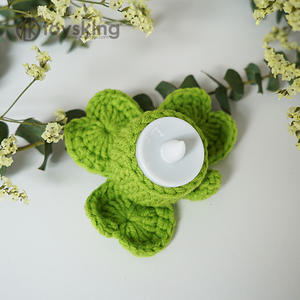 Candela Atmosferica con <span class=keywords><strong>Fiore</strong></span> di Trifoglio Lavorato a Mano all'Uncinetto |   <span class=keywords><strong>Simbolo</strong></span> di vita e speranza, decorazione per la casa ispiratrice e regalo spirituale - Product Image 4