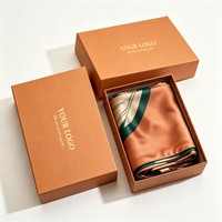 Boîte cadeau rigide de luxe avec couvercle et base personnalisables, pour foulard en soie, emballage cadeau écologique et recyclable