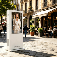 Tótem de Señalización Digital LCD para Exteriores de 32 Pulgadas, IP65, 3000nit de Brillo, Impermeable, de Doble Cara, con Soporte de Pie para Calle o Carretera