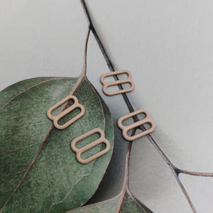 Accesorios de Metal Personalizados al por Mayor para Ropa Interior, Anillos de Sujetador con Cierre de 8 y 9 Ganchos, Deslizadores de Lencería con Elegante Hebilla de Sujetador, Deslizador de Anillo de Sujetador - Product Image 4