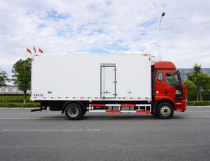 <span class=keywords><strong>Camion</strong></span> moyen FAW J6L 4X2 pour le transport en chaîne du froid, moteur diesel, sièges à rangée simple, conduite à gauche, véhicule de transport de marchandises - Product Image 5