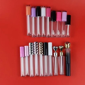 Mini Niedliche Kinder-Lipgloss-Behälter aus Kunststoff mit Applikatoren, Private Label Bedruckung, Rosa, Fancy Beauty Leere Kosmetik-Lipgloss-Tuben - Product Image 4