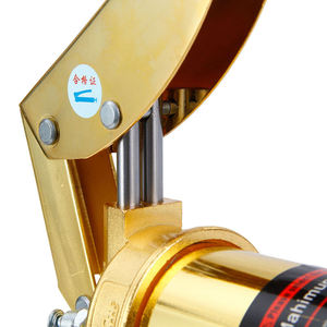 Nuevas tendencias Pistola engrasadora 900cc Presión máxima 10000psi Fácil operación Pistola engrasadora <span class=keywords><strong>manual</strong></span> pequeña - Product Image 4
