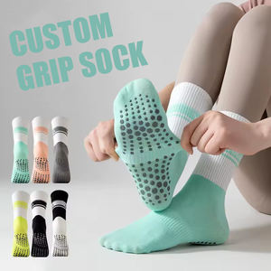 جوارب يوجا قطنية عالية الجودة مخصصة مضادة للانزلاق قبضة جورب نسائي مخصص قبضة بيلاتس جورب - Product Image 1