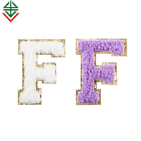 Patchs de lettres faits à la main en fer de coton patchs de lettres en chenille auto-adhésifs pour vêtements