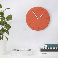 Horloge murale numérique à quartz chinois à face unique de luxe de 12 pouces Décoration intérieure moderne suspendue dans le salon en plastique