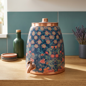 Distributeur d'eau en cuivre avec motif floral bleu et robinet pour usage domestique - Product Image 2