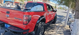 Pick-up d'<span class=keywords><strong>occasion</strong></span>, moteur à essence, boîte de vitesses manuelle, transmission intégrale avant, pneus tout-terrain, pick-up - Product Image 6