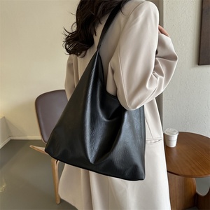 Bolso de Hombro y Axila de PU Texturizado de Color Sólido, Moderno y a la <span class=keywords><strong>Moda</strong></span> para Mujer, Novedad <span class=keywords><strong>2023</strong></span> - Product Image 2
