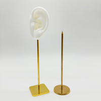 En gros Géométrique Rond Or support silicone oreille pour Designer Déclaration Hoop Boucles d'oreilles bijoux présentoir piercing modèle