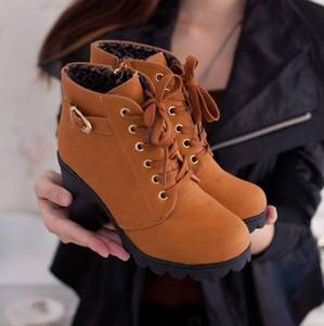Hoher Absatz und dicker Absatz CASUAL BOOTS - Product Image 5