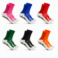 Chaussettes de football antidérapantes en gros avec logo personnalisé OEM, design géométrique, chaussettes de sport montantes avec semelle en caoutchouc