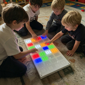 Lampe interactive carrée RGB à chargement USB sans fil, 32 LED, capteur tactile, panneau mural/sol, lampe de jeu multi-scènes pour enfants, personnalisable OEM - Product Image 1