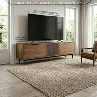 Meuble TV moderne minimaliste en bois de noyer, console multimédia de style mid-century pour salon.